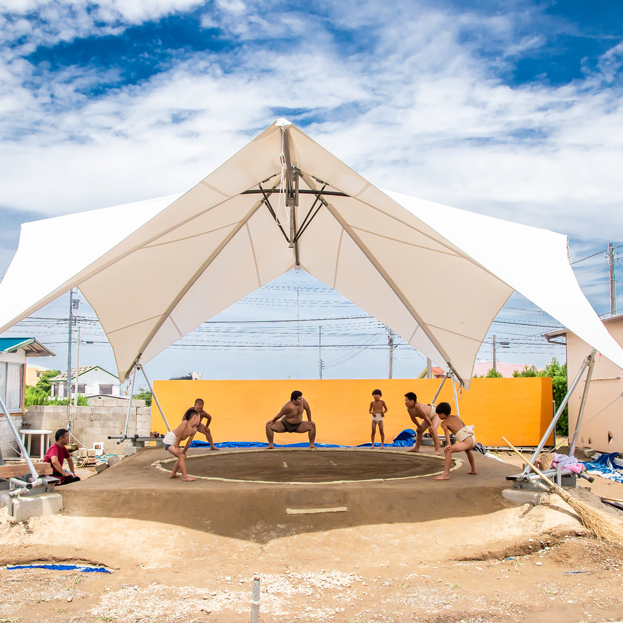 POP-UP ORIGAMI ROOF